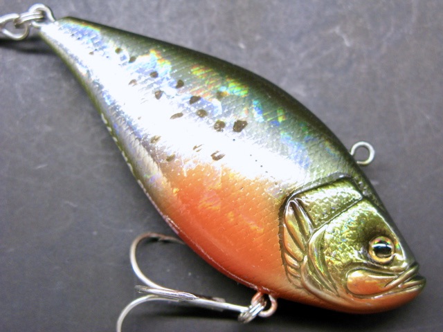 ラトルラッシュ シマノ リップレス 釣れる